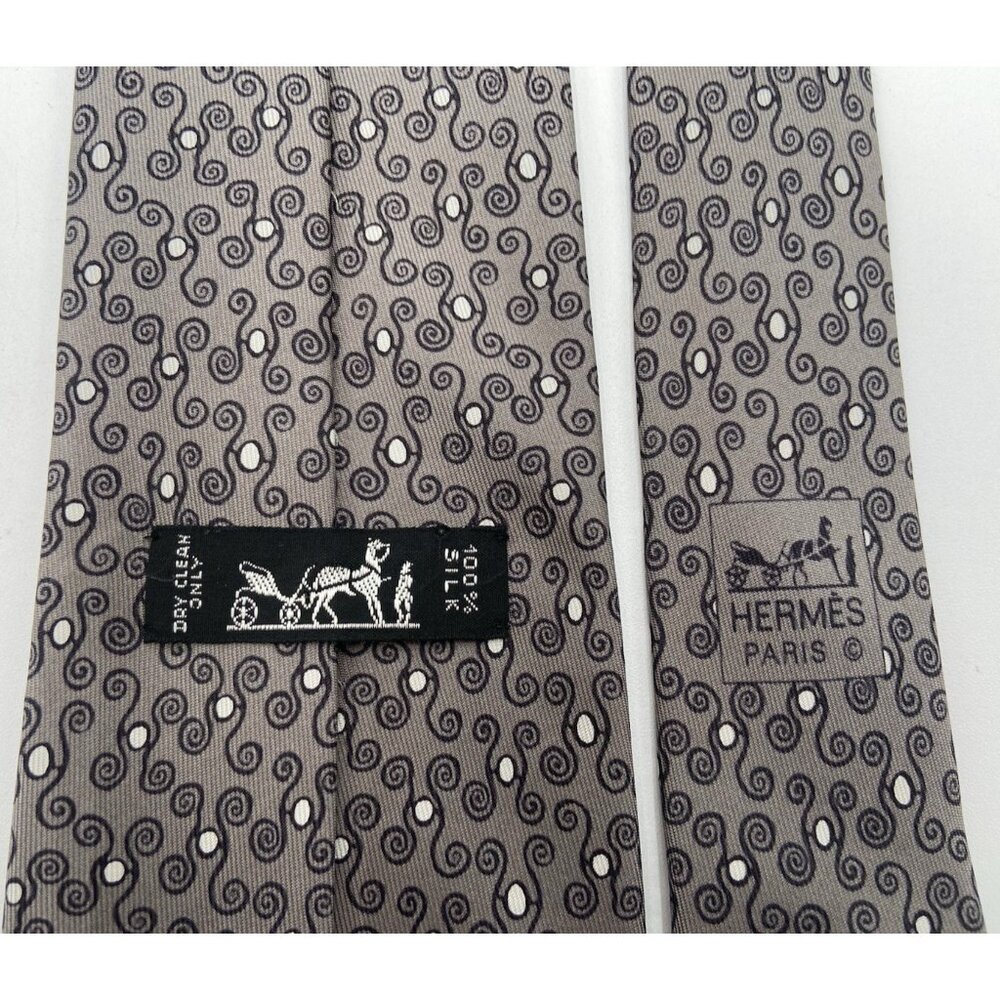 Hermès Necktie 100% Silk Tie Gray White H-Pattern Geometric Paris France EUC - Picture 4 of 8